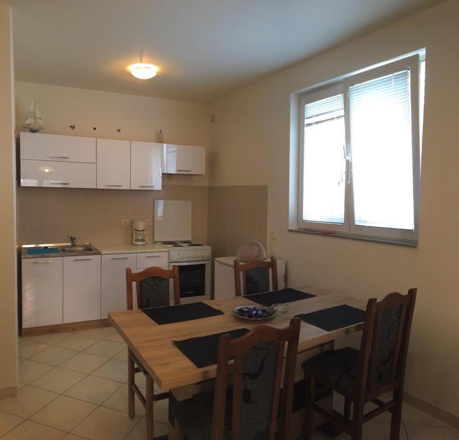 Apartment Mia Turudic Dramalj Buitenkant foto